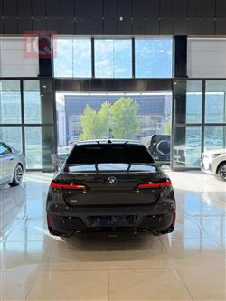 بي ام دبليو الفئة 7